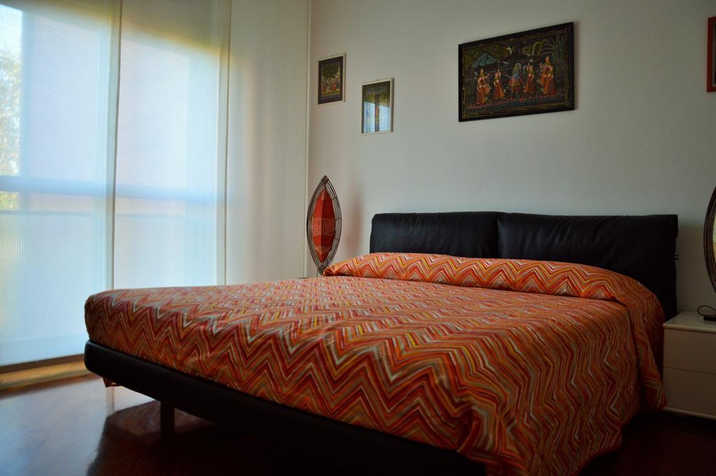 B&B A Casa Di Andrea Bolonia Habitación foto